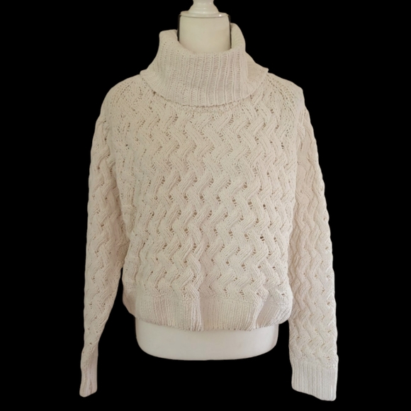 Kendall + Kylie Chunky Open Weave Turtleneck Cropped Sweater LARGE Cream White - Picture 1 of 15